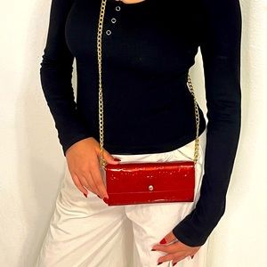 Louis Vuitton Vernis Wallet on Chain in Red